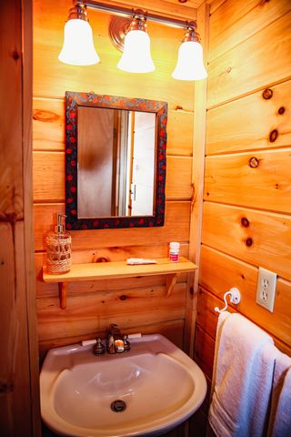 205 River Road, Jay, NY 12941