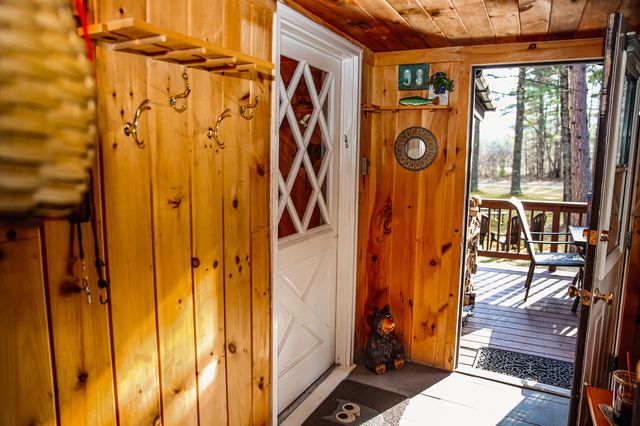 205 River Road, Jay, NY 12941