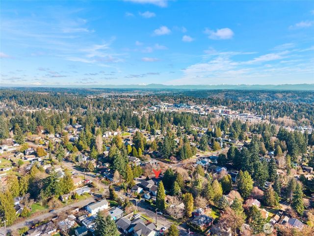 1709 NE 117th Street, Seattle, WA 98125