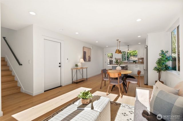 1709 NE 117th Street, Seattle, WA 98125