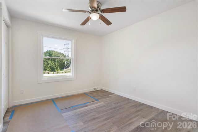 287 Duncan Road, Flat Rock, NC 28731