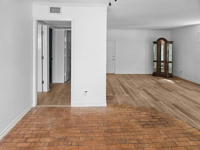 3925 Inwood Road 1020, Dallas, TX 75209