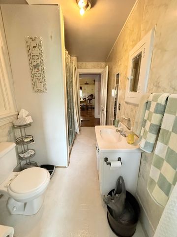 143 E 8th Street, Paris, KY 40361