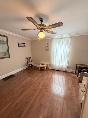 143 E 8th Street, Paris, KY 40361