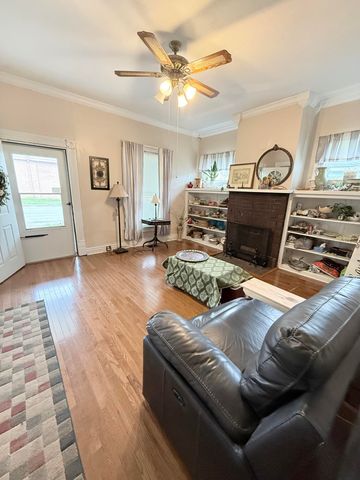 143 E 8th Street, Paris, KY 40361