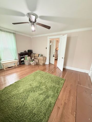 143 E 8th Street, Paris, KY 40361