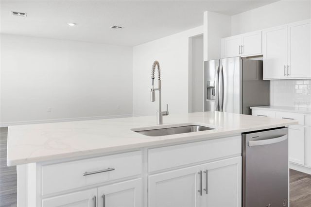 5231 LIGONBERRY STREET, Lakeland, FL 33811