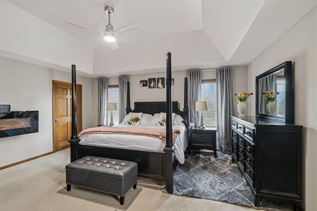 108 Exeter Road, Munster, IN 46321