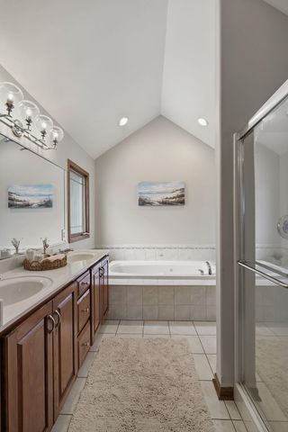108 Exeter Road, Munster, IN 46321