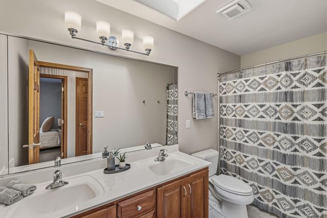 108 Exeter Road, Munster, IN 46321