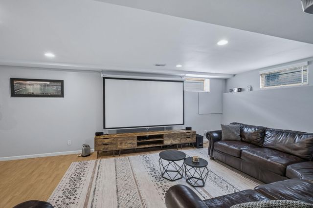 108 Exeter Road, Munster, IN 46321