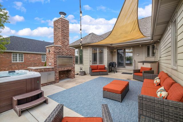 108 Exeter Road, Munster, IN 46321