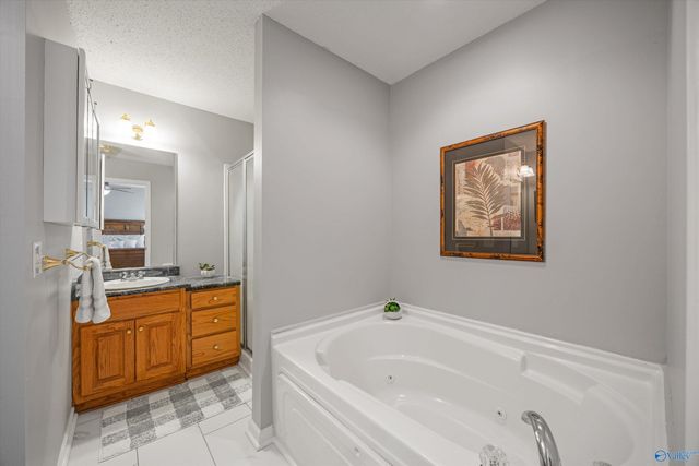 229 Chestnut Oak Circle, Owens Cross Roads, AL 35763