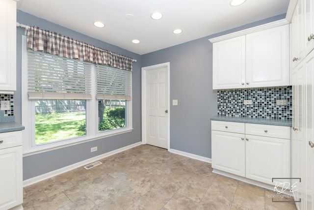 705 Timber Trail Drive, Naperville, IL 60565