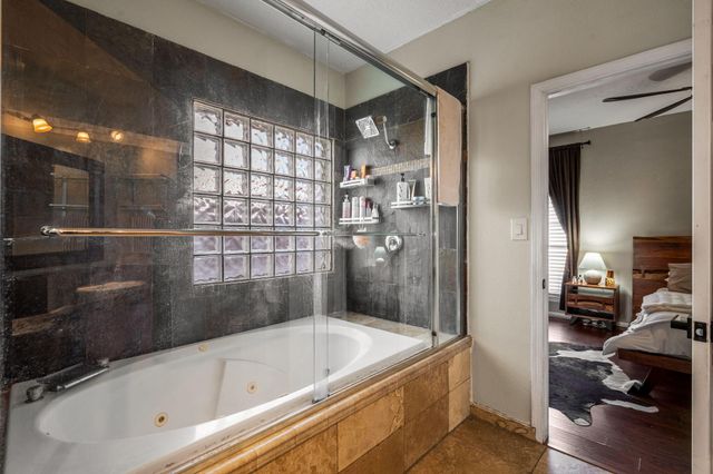 7604 Copperfield Drive NE, Albuquerque, NM 87109