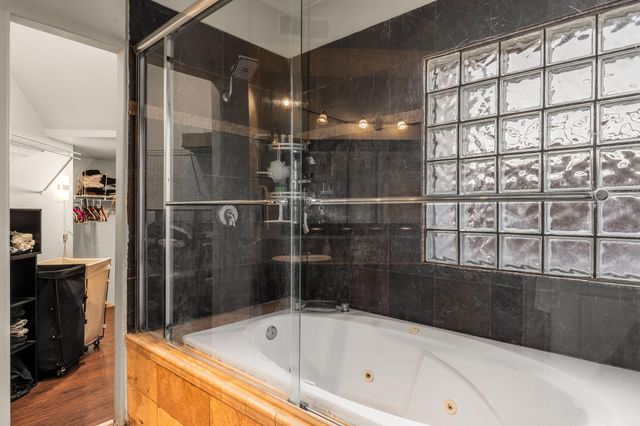 7604 Copperfield Drive NE, Albuquerque, NM 87109