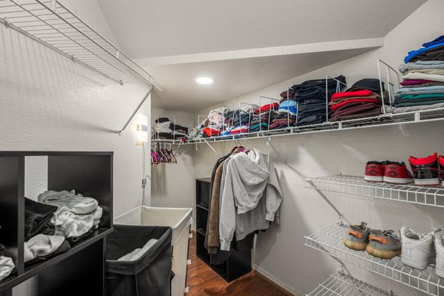 7604 Copperfield Drive NE, Albuquerque, NM 87109