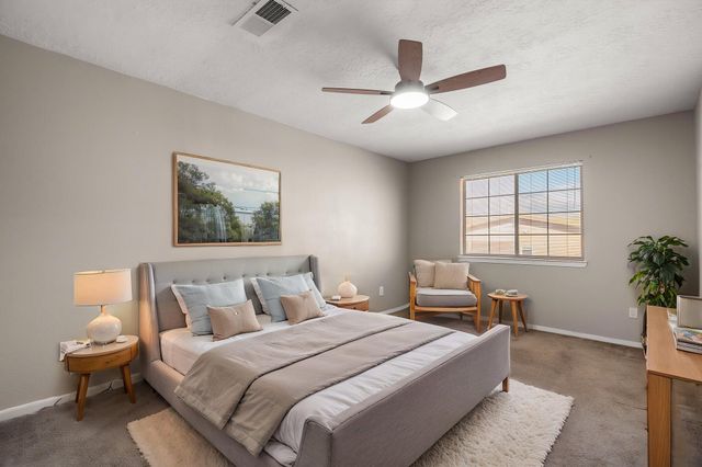 7604 Copperfield Drive NE, Albuquerque, NM 87109