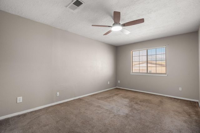 7604 Copperfield Drive NE, Albuquerque, NM 87109