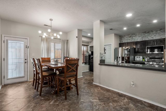 7604 Copperfield Drive NE, Albuquerque, NM 87109