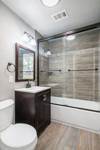 1025 5th Street SW, Paris, TX 75460