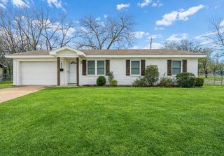 1025 5th Street SW, Paris, TX 75460