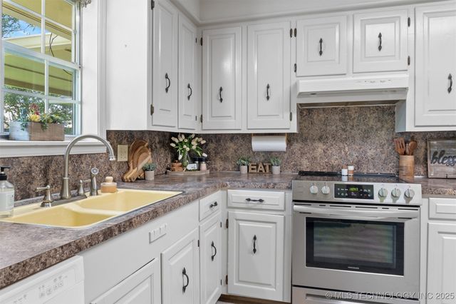 1413 Sunny, Ardmore, OK 73401