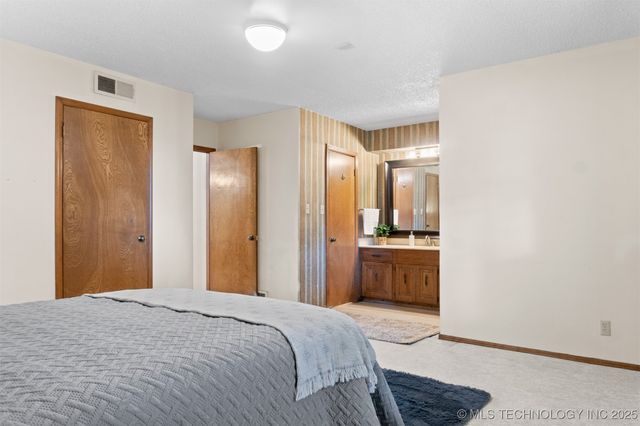 1413 Sunny, Ardmore, OK 73401