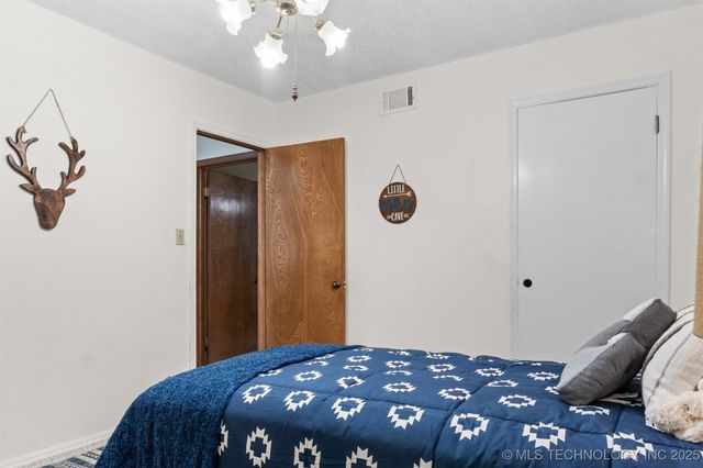 1413 Sunny, Ardmore, OK 73401