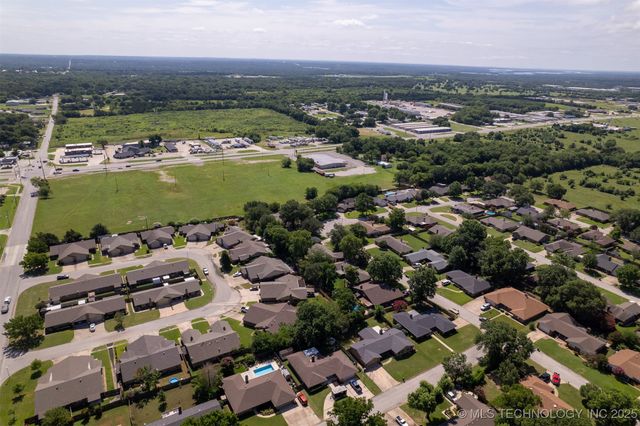 1413 Sunny, Ardmore, OK 73401