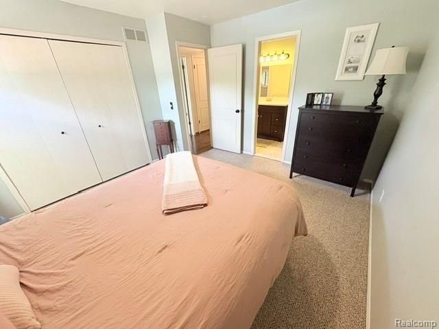 38726 Golfview Drive 23, Clinton Township, MI 48038