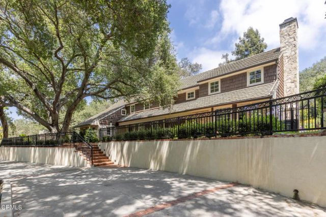 3788 Chevy Chase Drive, La Canada Flintridge, CA 91011