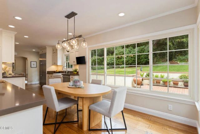 3788 Chevy Chase Drive, La Canada Flintridge, CA 91011