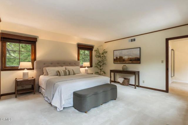 3788 Chevy Chase Drive, La Canada Flintridge, CA 91011