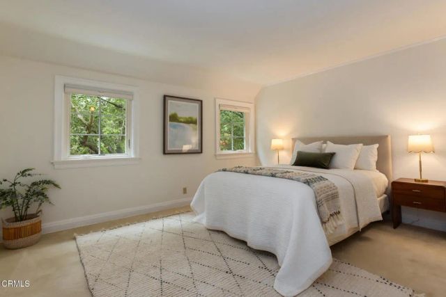 3788 Chevy Chase Drive, La Canada Flintridge, CA 91011