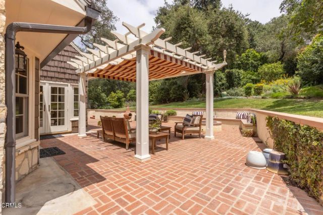 3788 Chevy Chase Drive, La Canada Flintridge, CA 91011