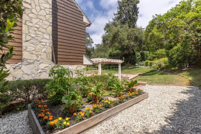 3788 Chevy Chase Drive, La Canada Flintridge, CA 91011