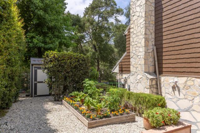 3788 Chevy Chase Drive, La Canada Flintridge, CA 91011