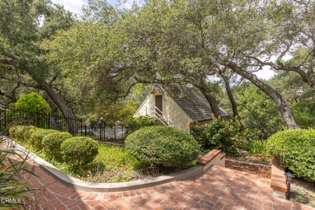 3788 Chevy Chase Drive, La Canada Flintridge, CA 91011
