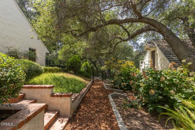 3788 Chevy Chase Drive, La Canada Flintridge, CA 91011