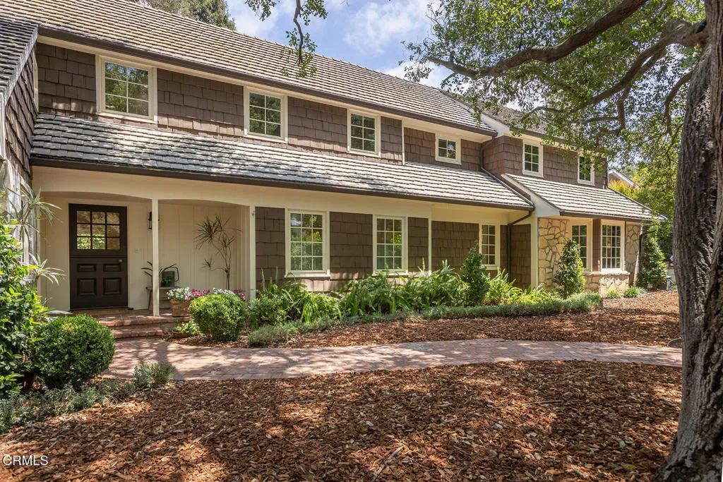 3788 Chevy Chase Drive, La Canada Flintridge, CA 91011