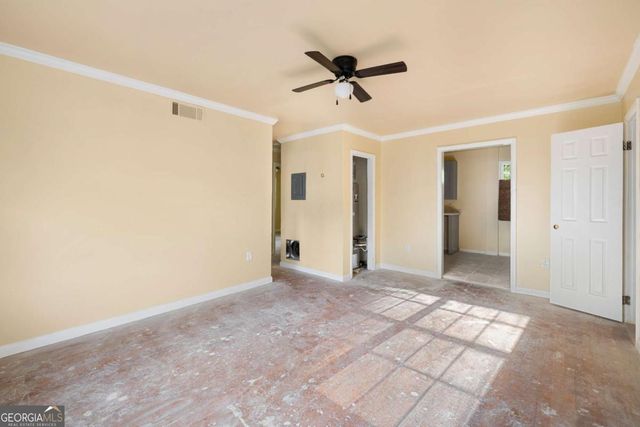 1620 Line Circle, Decatur, GA 30032