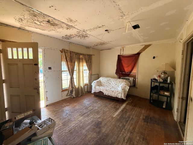 1823 Gorman, San Antonio, TX 78202