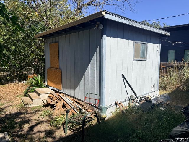 1823 Gorman, San Antonio, TX 78202