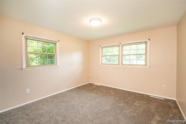 1239 Ashover Drive, Bloomfield Hills, MI 48304