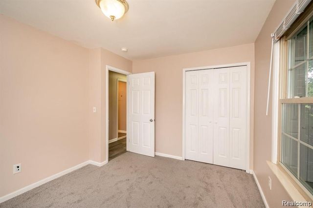 1239 Ashover Drive, Bloomfield Hills, MI 48304