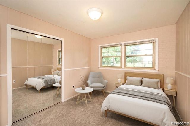 1239 Ashover Drive, Bloomfield Hills, MI 48304
