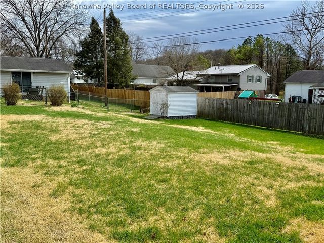 806 Cherry Street, Ravenswood, WV 26164