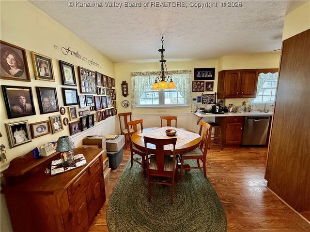 806 Cherry Street, Ravenswood, WV 26164