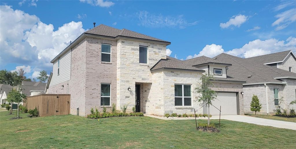 6002 Marina Ray Drive, Baytown, TX 77521